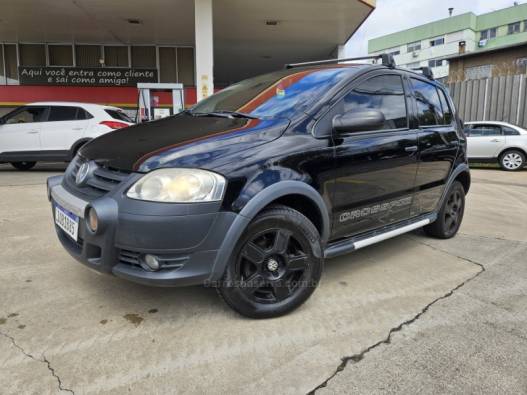 VOLKSWAGEN - CROSSFOX - 2008/2008 - Preta - R$ 32.500,00