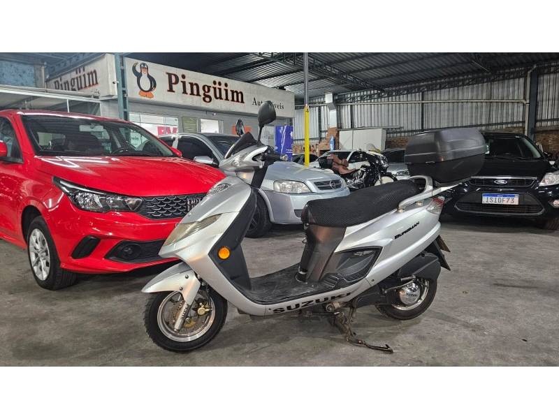 SUZUKI - AN125 BURGMAN - 2009/2009 - Prata - R$ 7.700,00