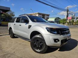 FORD - RANGER - 2014/2014 - Prata - R$ 88.800,00