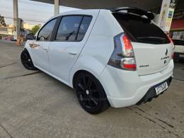 RENAULT - SANDERO - 2013/2013 - Branca - R$ 32.900,00