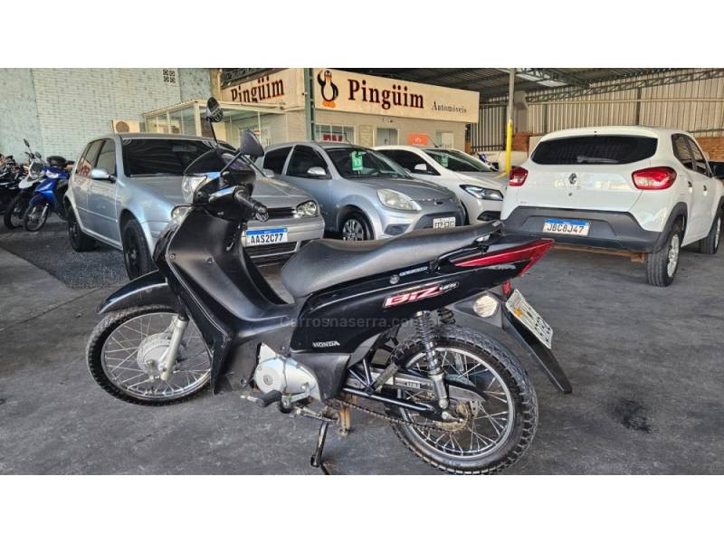 HONDA - BIZ 125 - 2014/2014 - Preta - R$ 11.500,00