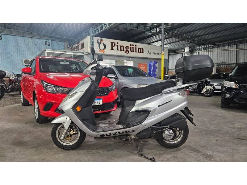 SUZUKI - AN125 BURGMAN - 2009/2009 - Prata - R$ 7.700,00