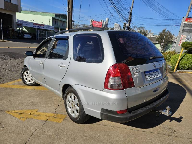 FIAT - PALIO - 2007/2007 - Prata - R$ 24.900,00