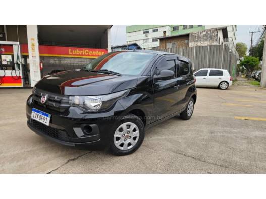 FIAT - MOBI - 2016/2017 - Preta - R$ 35.500,00