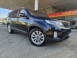 KIA MOTORS - SORENTO - 2014/2015 - Preta - R$ 77.900,00