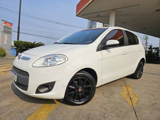 FIAT - PALIO - 2012/2013 - Branca - R$ 33.900,00