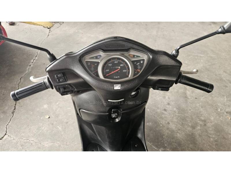 HONDA - LEAD 110 - 2010/2010 - Preta - R$ 8.200,00