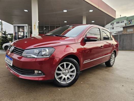 VOLKSWAGEN - VOYAGE - 2013/2013 - Vermelha - R$ 40.900,00