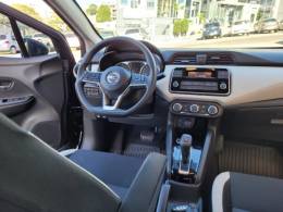 NISSAN - VERSA - 2021/2022 - Preta - R$ 85.900,00