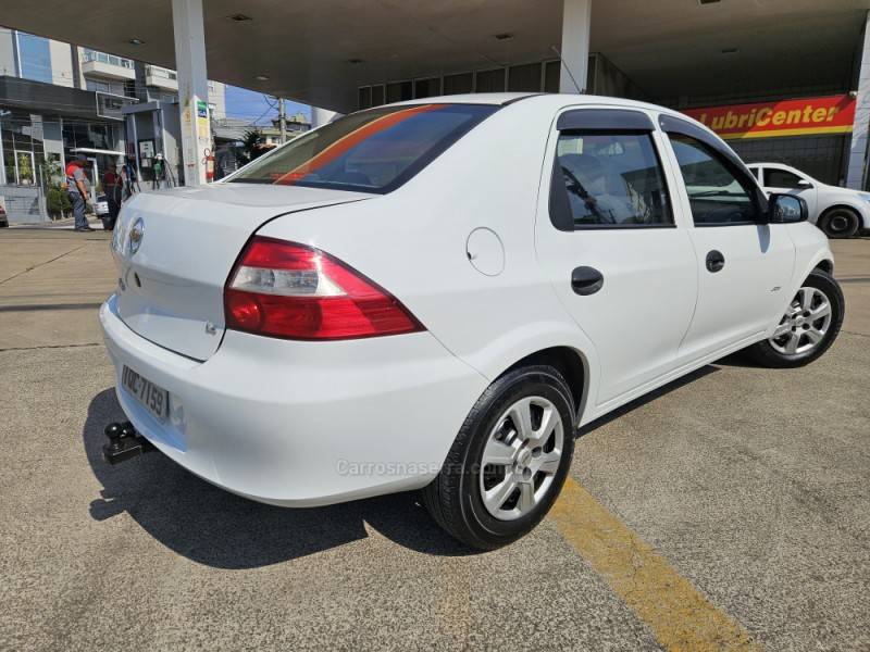 CHEVROLET - PRISMA - 2009/2010 - Branca - R$ 26.000,00