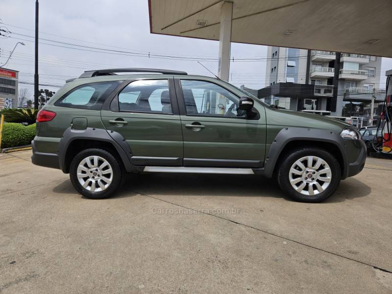 FIAT - PALIO - 2016/2016 - Verde - R$ 49.900,00