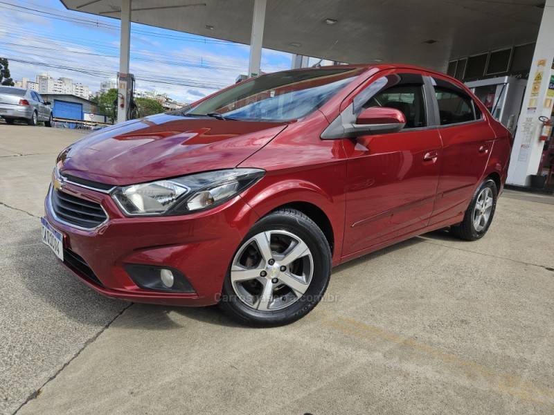 CHEVROLET - PRISMA - 2017/2017 - Vermelha - R$ 59.900,00