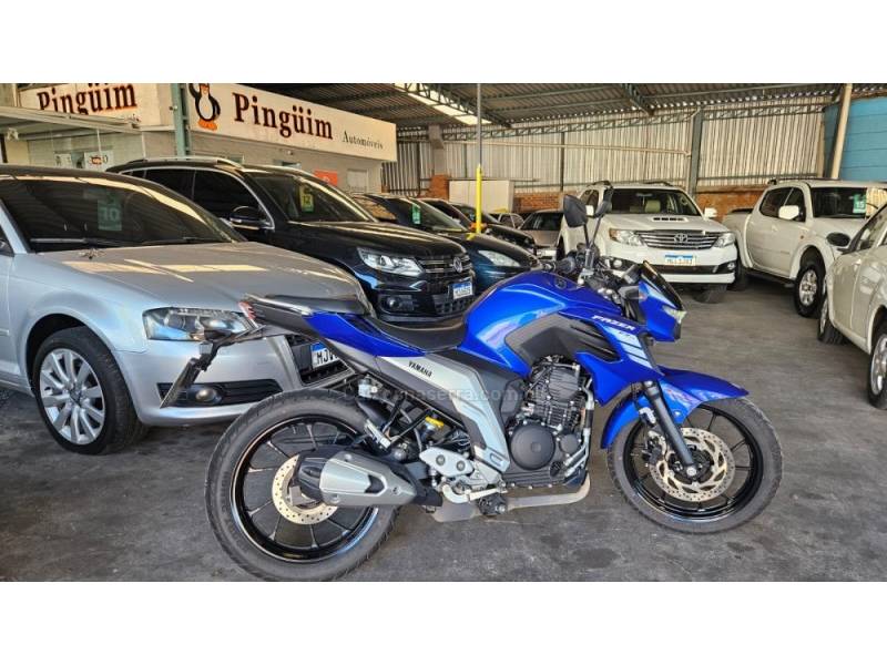 YAMAHA - FAZER - 2023/2023 - Azul - R$ 22.900,00