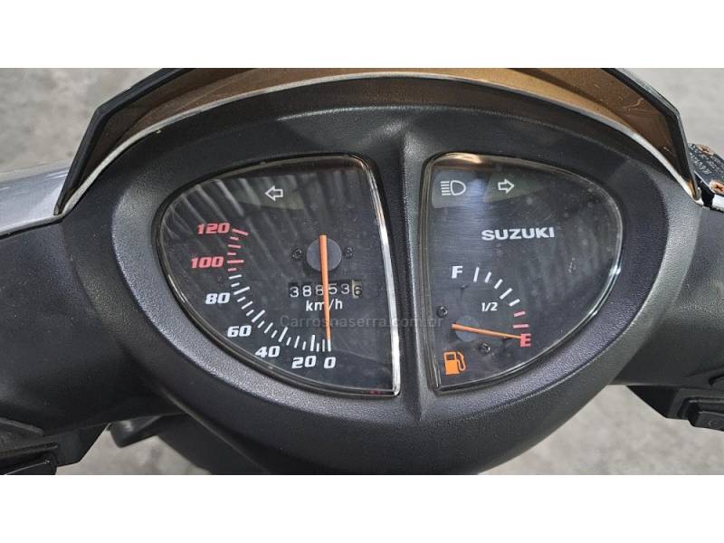 SUZUKI - AN125 BURGMAN - 2009/2009 - Prata - R$ 7.700,00