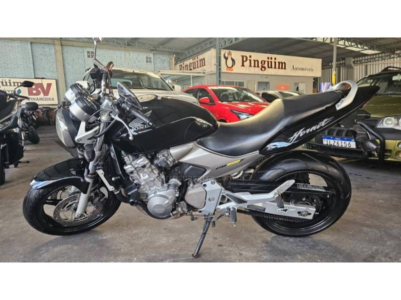 HONDA - CB 600F - 2005/2005 - Preta - R$ 27.900,00