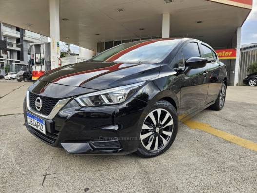 NISSAN - VERSA - 2021/2022 - Preta - R$ 85.900,00