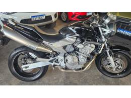 HONDA - CB 600F - 2005/2005 - Preta - R$ 27.900,00