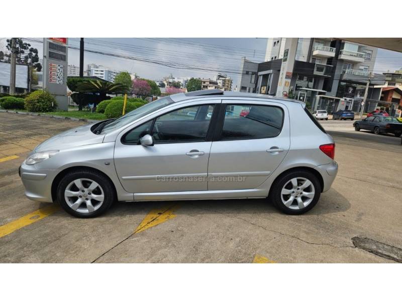 PEUGEOT - 307 - 2009/2009 - Prata - R$ 27.900,00