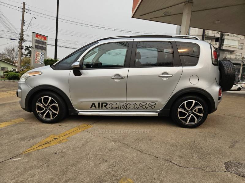 CITROËN - AIRCROSS - 2011/2011 - Prata - R$ 31.500,00