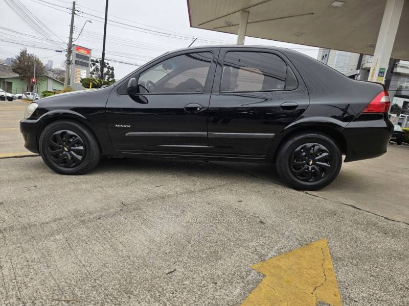 CHEVROLET - PRISMA - 2007/2008 - Preta - R$ 25.500,00