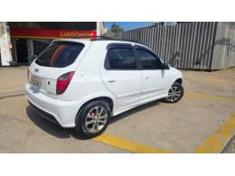 CHEVROLET - CELTA - 2013/2013 - Branca - R$ 30.900,00