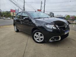 RENAULT - SANDERO - 2015/2015 - Preta - R$ 43.900,00