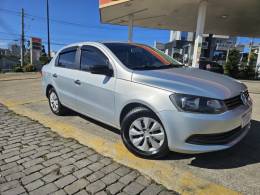 VOLKSWAGEN - VOYAGE - 2015/2015 - Prata - R$ 42.900,00