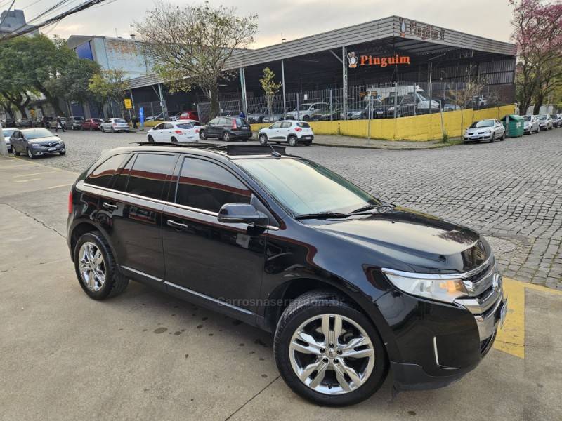 FORD - EDGE - 2011/2012 - Preta - R$ 63.500,00