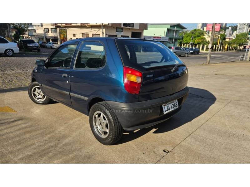 FIAT - PALIO - 2000/2000 - Azul - R$ 13.900,00