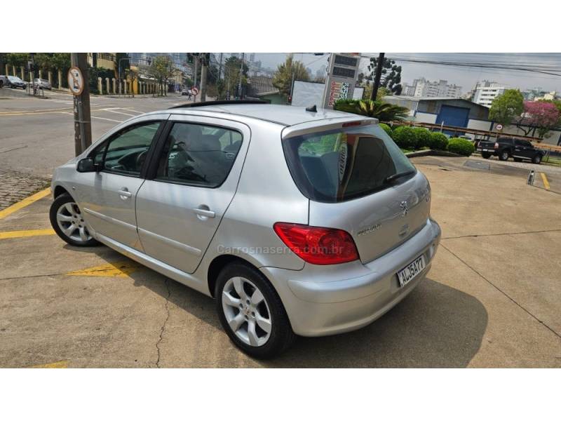 PEUGEOT - 307 - 2009/2009 - Prata - R$ 27.900,00