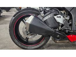 KAWASAKI - NINJA ZX-10R - 2012/2012 - Vermelha - R$ 45.900,00