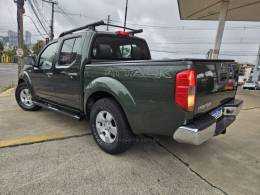 NISSAN - FRONTIER - 2012/2013 - Verde - R$ 92.900,00