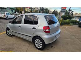 VOLKSWAGEN - FOX - 2007/2007 - Prata - R$ 21.900,00