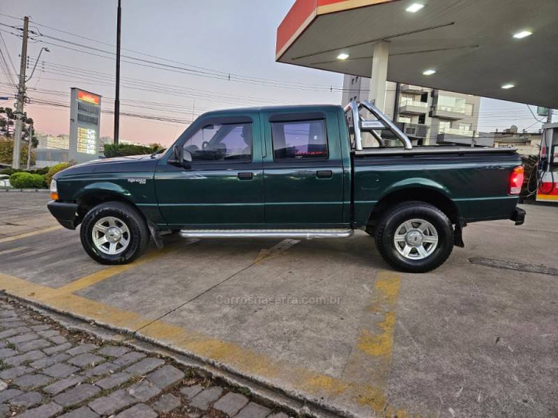 FORD - RANGER - 2000/2000 - Verde - R$ 37.900,00