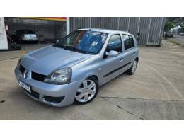 RENAULT - CLIO - 2007/2007 - Prata - R$ 17.900,00