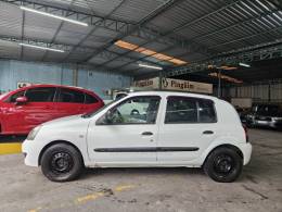 RENAULT - CLIO - 2011/2011 - Branca - R$ 18.900,00