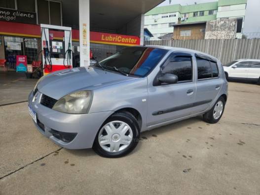 RENAULT - CLIO - 2008/2009 - Bege - R$ 21.500,00